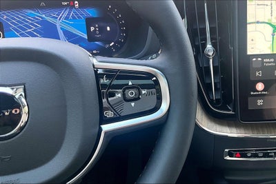 2027 Volvo XC60 B5 Plus
