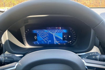 2027 Volvo XC60 B5 Plus