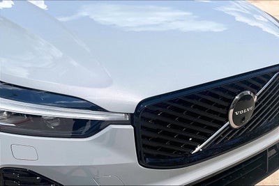 2027 Volvo XC60 B5 Plus