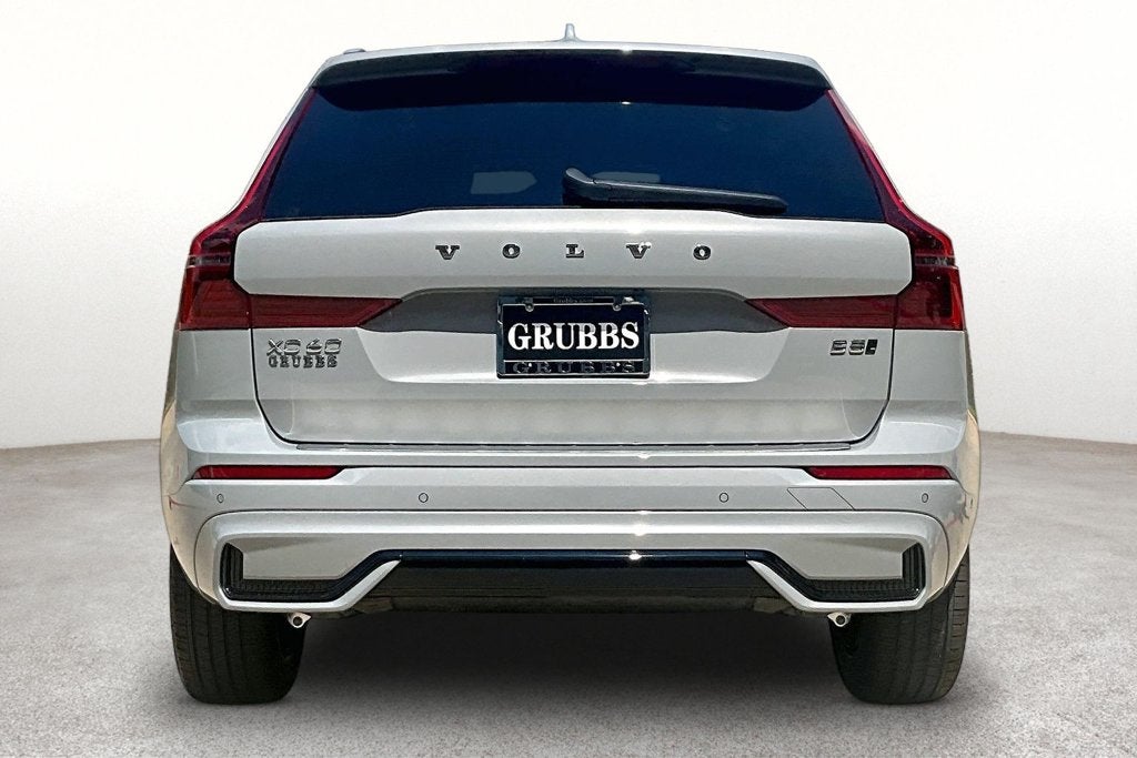 2027 Volvo XC60 B5 Plus