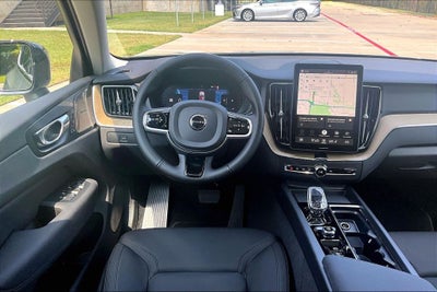 2027 Volvo XC60 B5 Plus