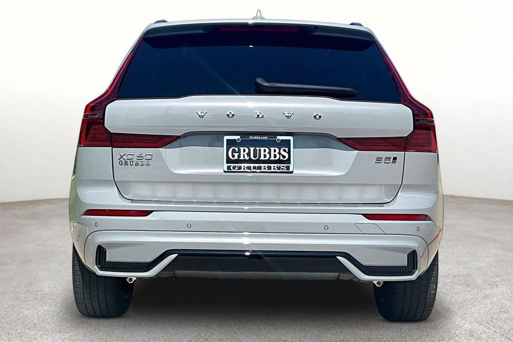 2027 Volvo XC60 B5 Plus