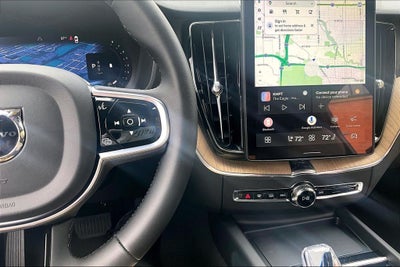 2027 Volvo XC60 B5 Plus