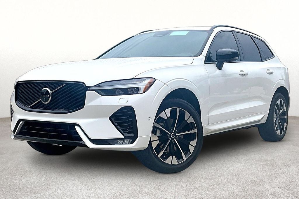 2027 Volvo XC60 B5 Plus