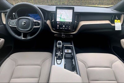 2027 Volvo XC60 B5 Plus