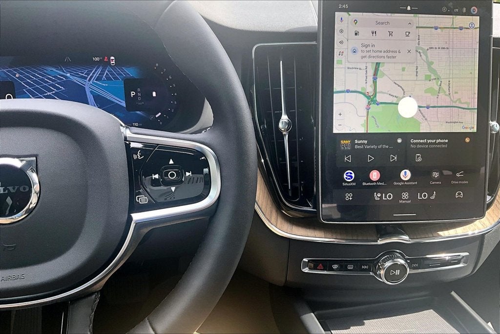 2027 Volvo XC60 B5 Core