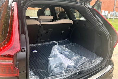 2027 Volvo XC60 B5 Core