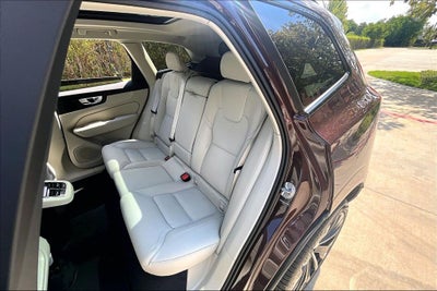 2027 Volvo XC60 B5 Ultra