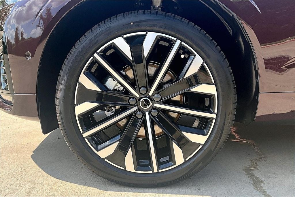 2027 Volvo XC60 B5 Ultra