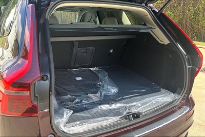 2027 Volvo XC60 B5 Ultra