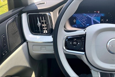 2027 Volvo XC60 B5 Ultra