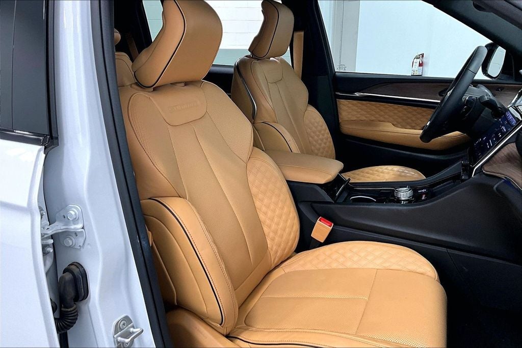2024 Jeep Grand Cherokee L Summit