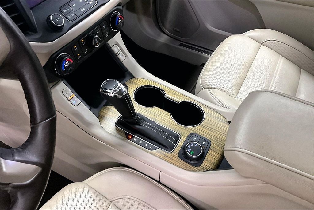 2019 GMC Acadia Denali