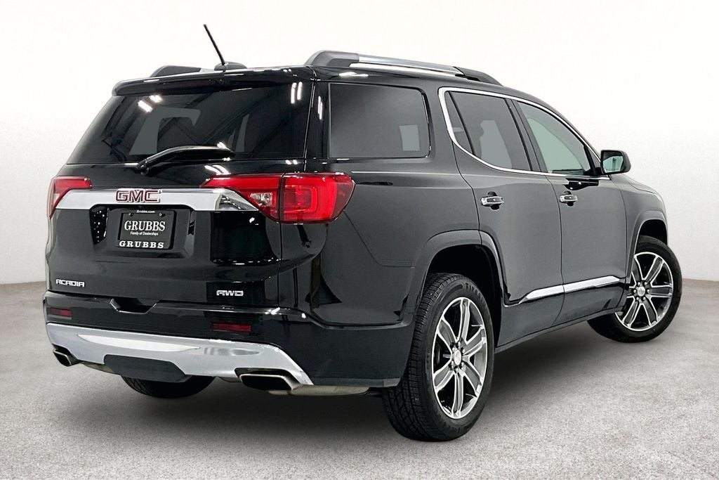 2019 GMC Acadia Denali