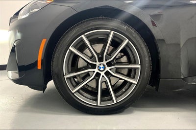 2025 BMW 2 Series 230i