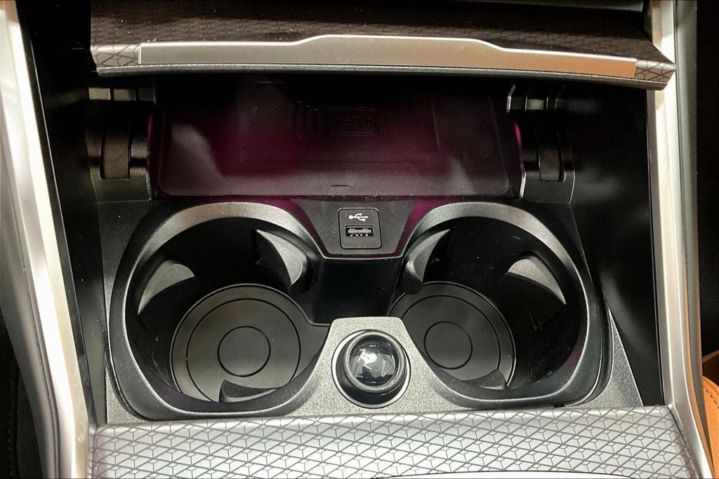 2025 BMW 3 Series 330i