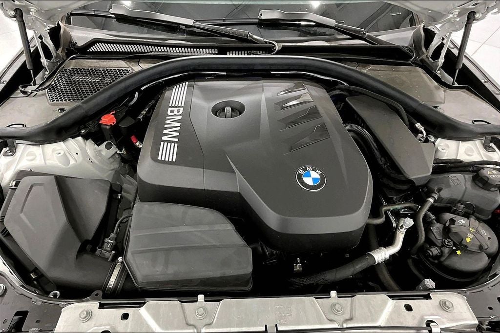 2025 BMW 3 Series 330i