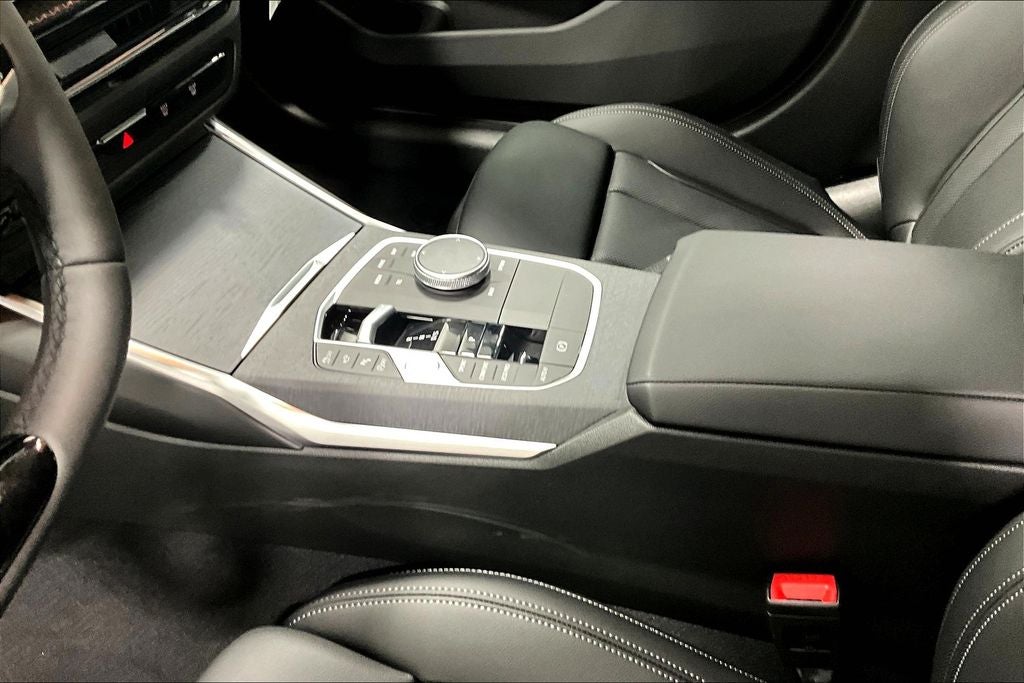 2025 BMW 3 Series 330i