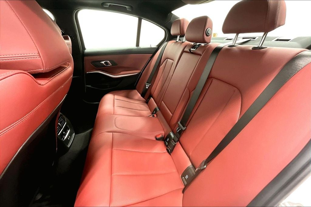 2026 BMW 3 Series 330i xDrive