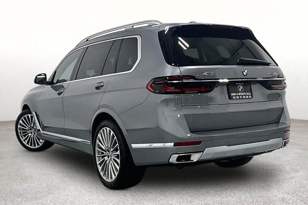 2027 BMW X7 xDrive40i