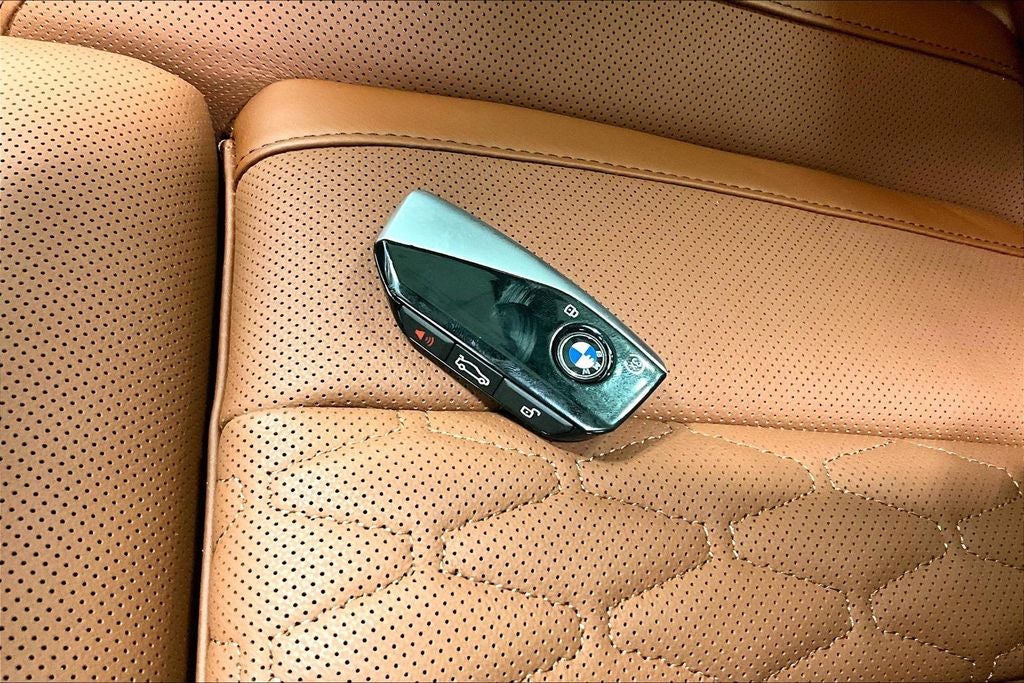 2027 BMW X7 xDrive40i