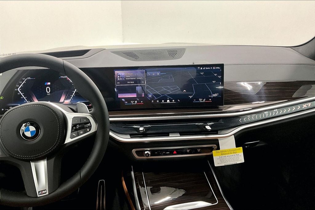 2027 BMW X7 xDrive40i