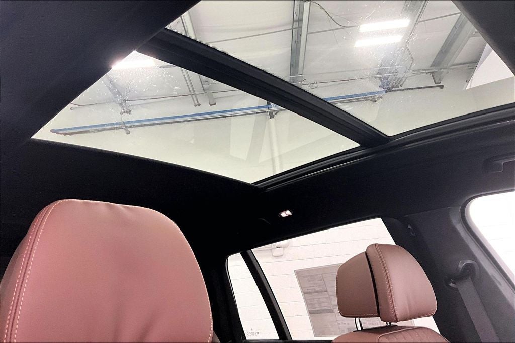 2026 BMW X7 M60i