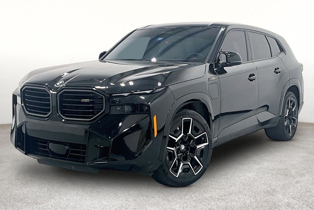 2024 BMW XM Base