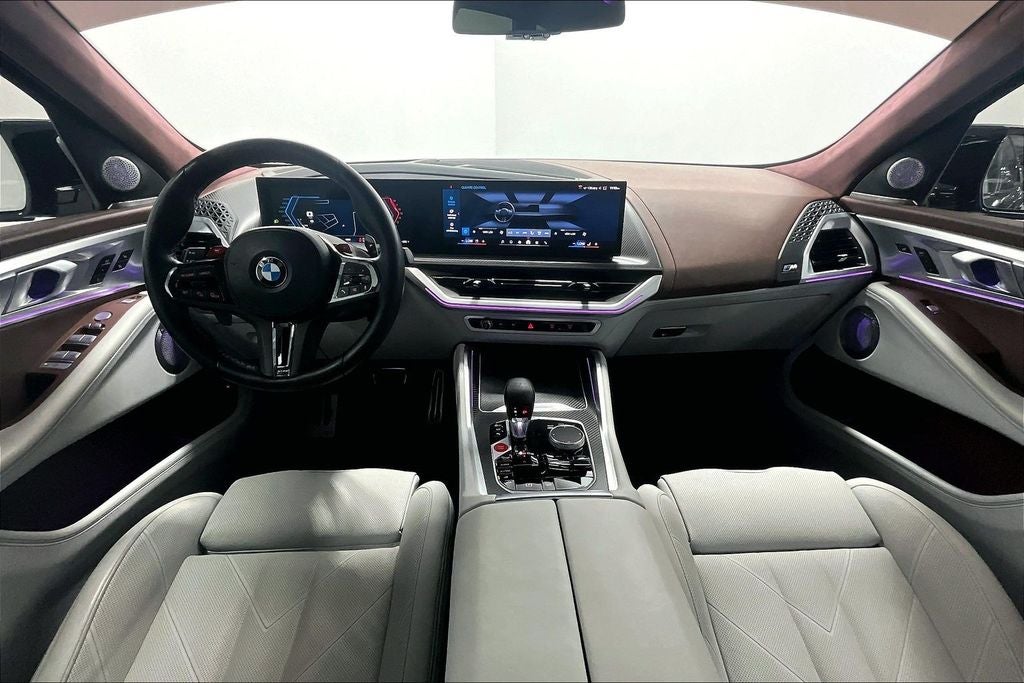 2024 BMW XM Base