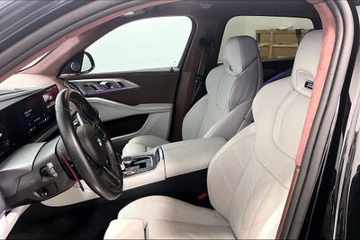 2024 BMW XM Base