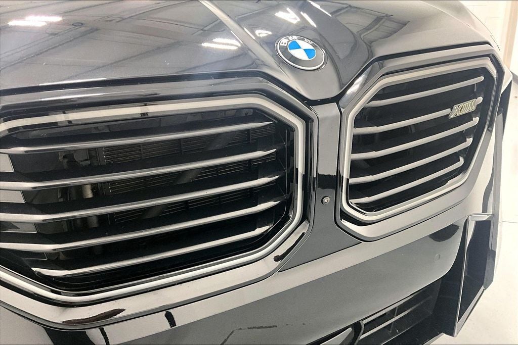 2024 BMW XM Base