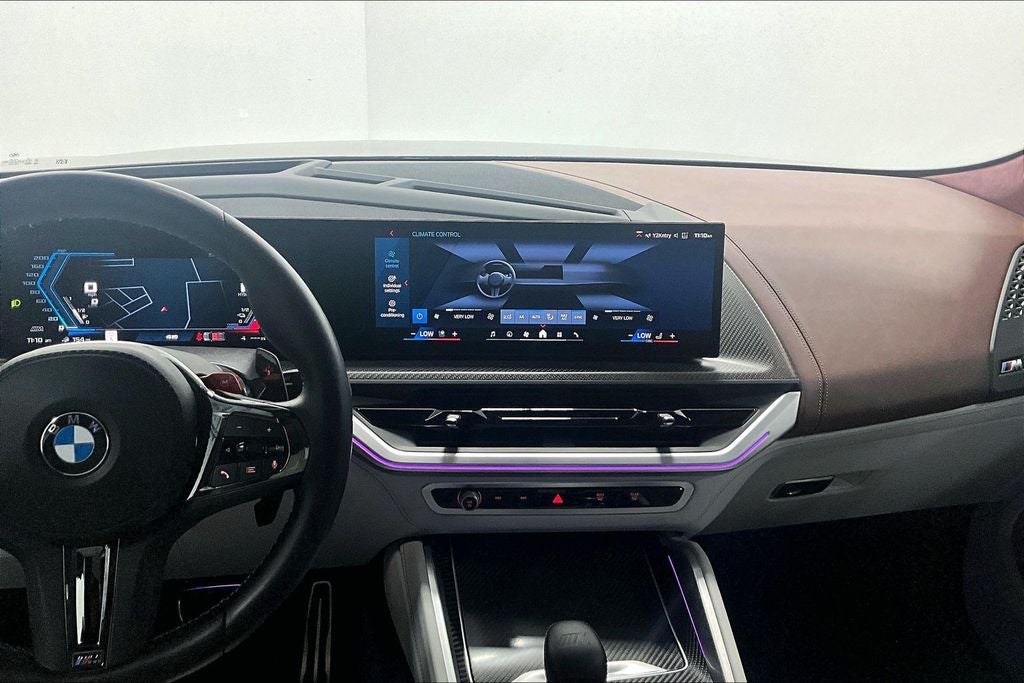 2024 BMW XM Base