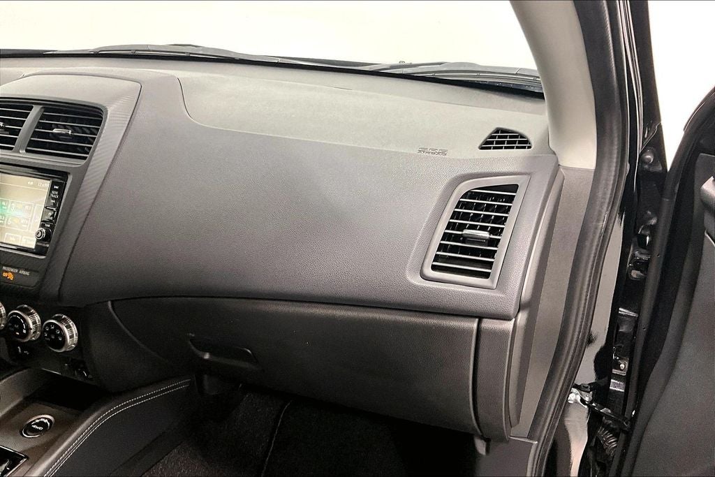 2025 Mitsubishi Outlander Sport S