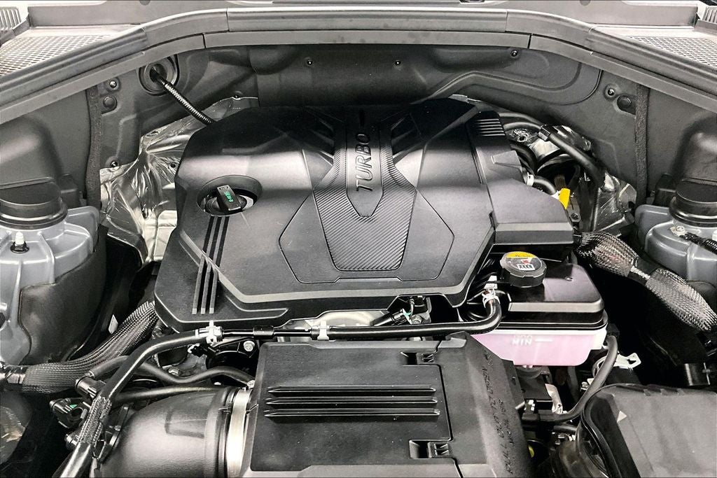 2025 Genesis GV80 2.5T
