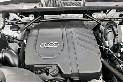 2025 Audi Q5 S Line Premium 45 Tfsi quattro