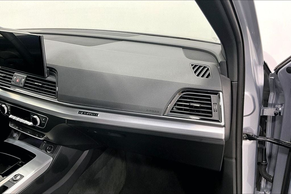 2025 Audi Q5 S Line Premium 45 Tfsi quattro