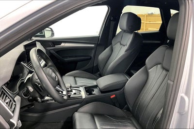 2025 Audi Q5 S Line Premium 45 Tfsi quattro