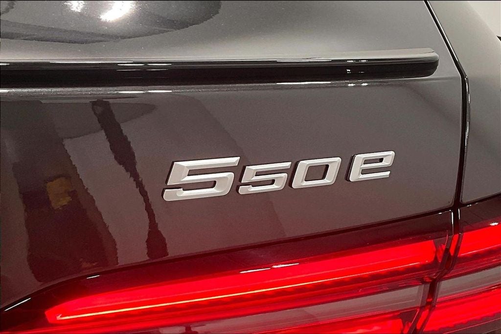 2027 BMW 5 Series 550e xDrive