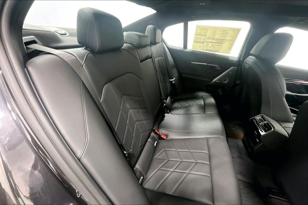 2027 BMW 5 Series 550e xDrive