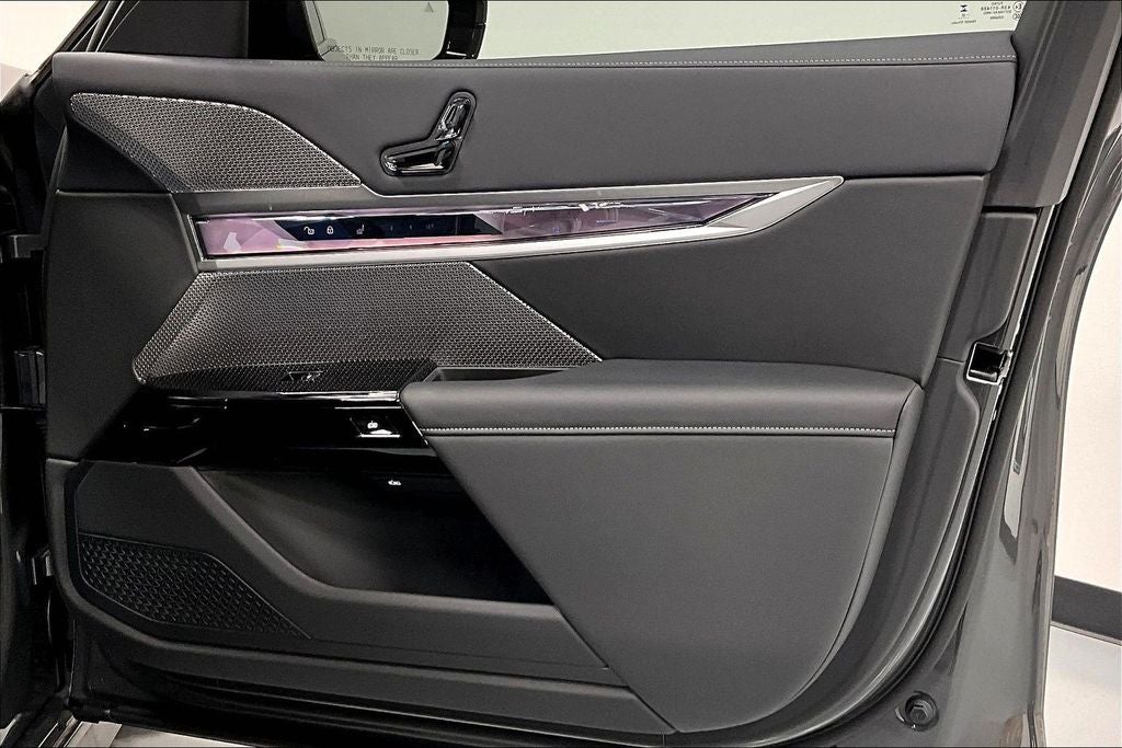 2026 BMW 7 Series 740i