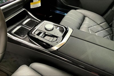 2026 BMW 7 Series 740i