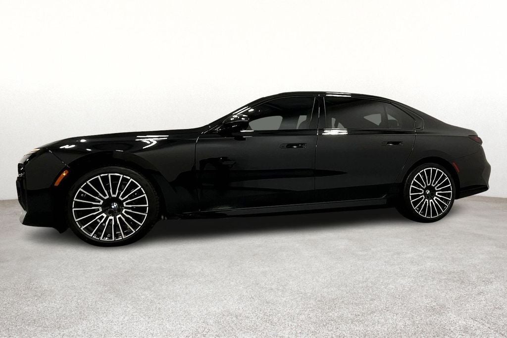 2025 BMW 7 Series 760i xDrive