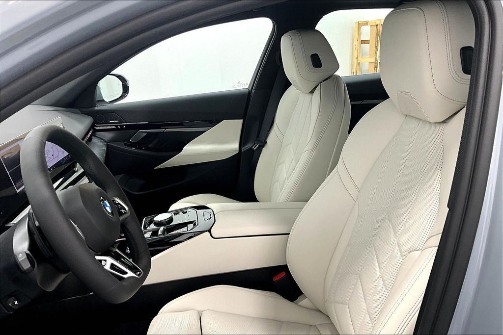 2026 BMW 5 Series 530i