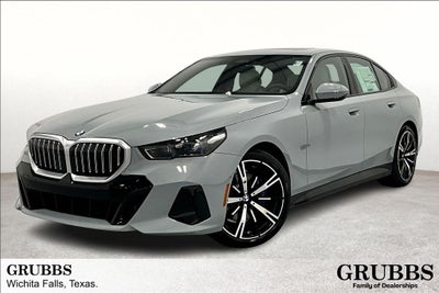 2026 BMW 5 Series 530i