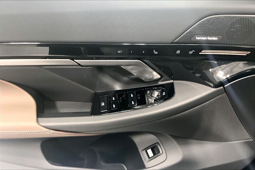 2026 BMW 5 Series 530i xDrive