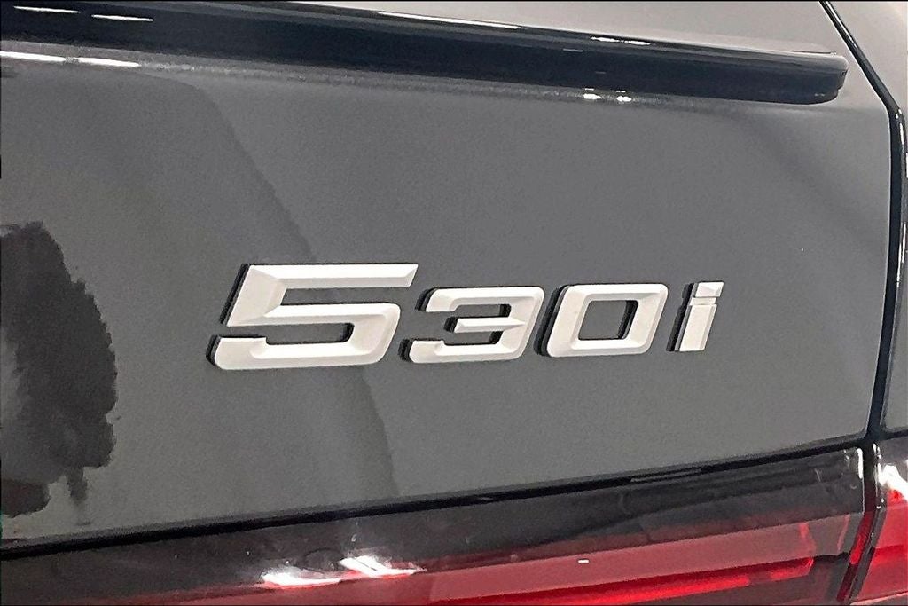 2026 BMW 5 Series 530i xDrive