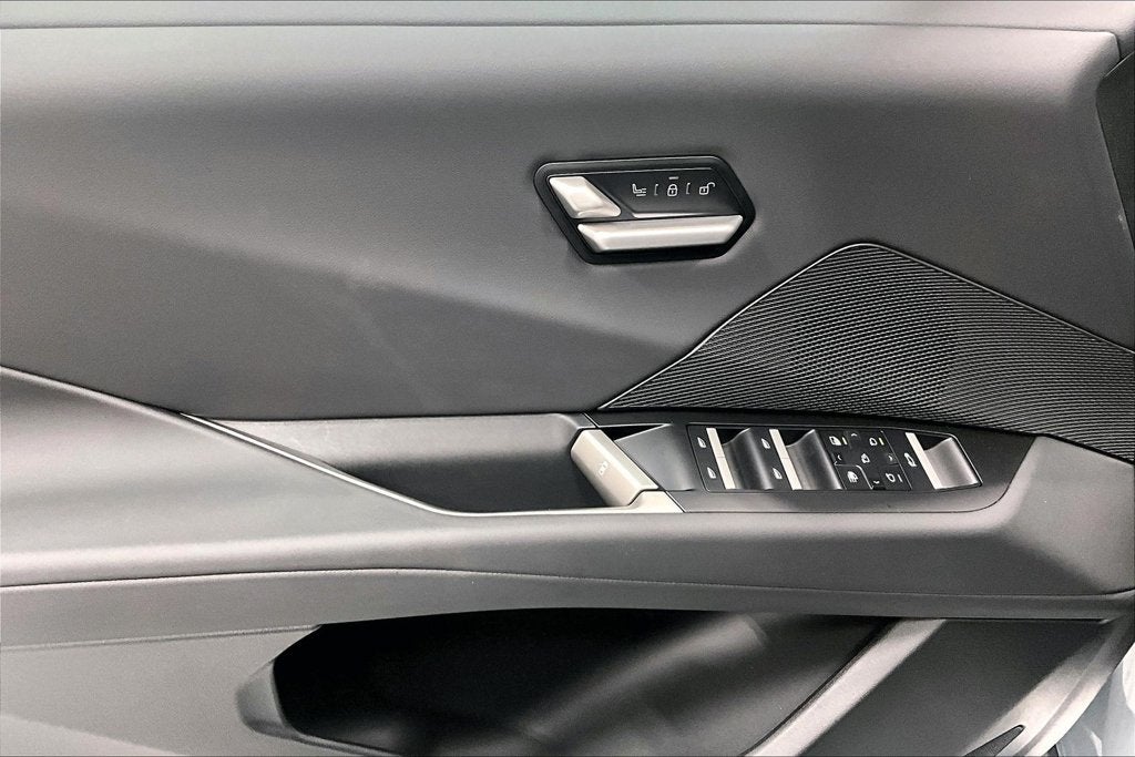 2027 BMW iX3 50 xDrive