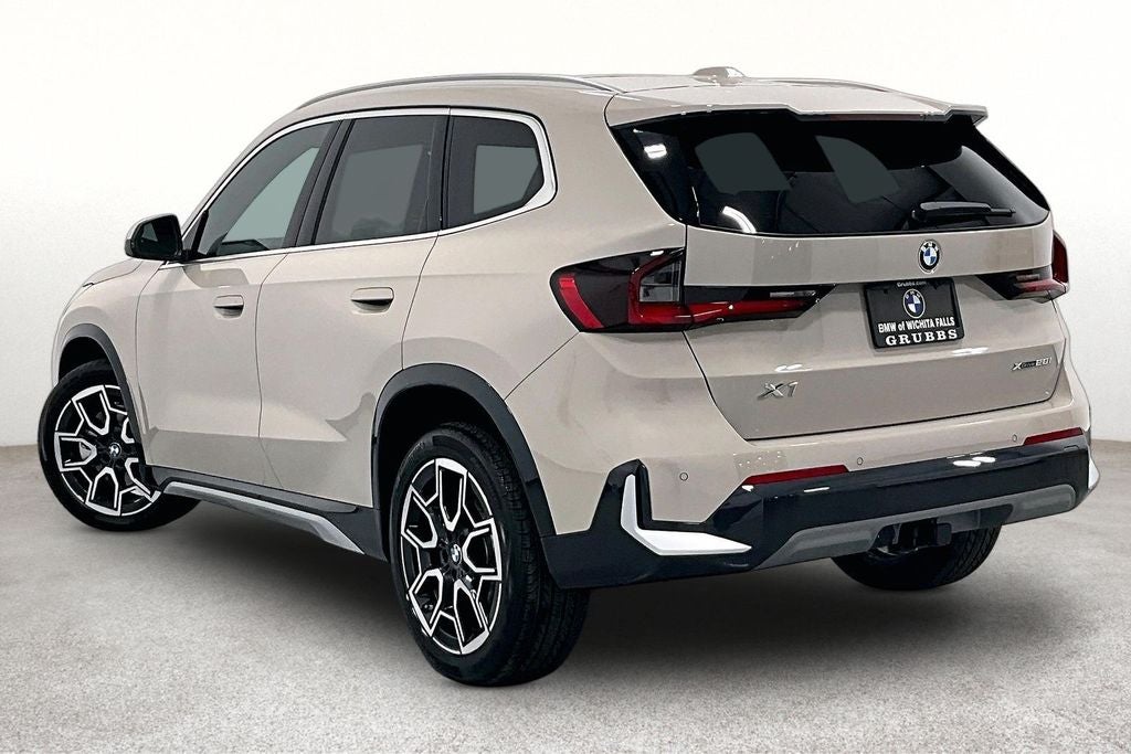 2027 BMW X1 xDrive28i
