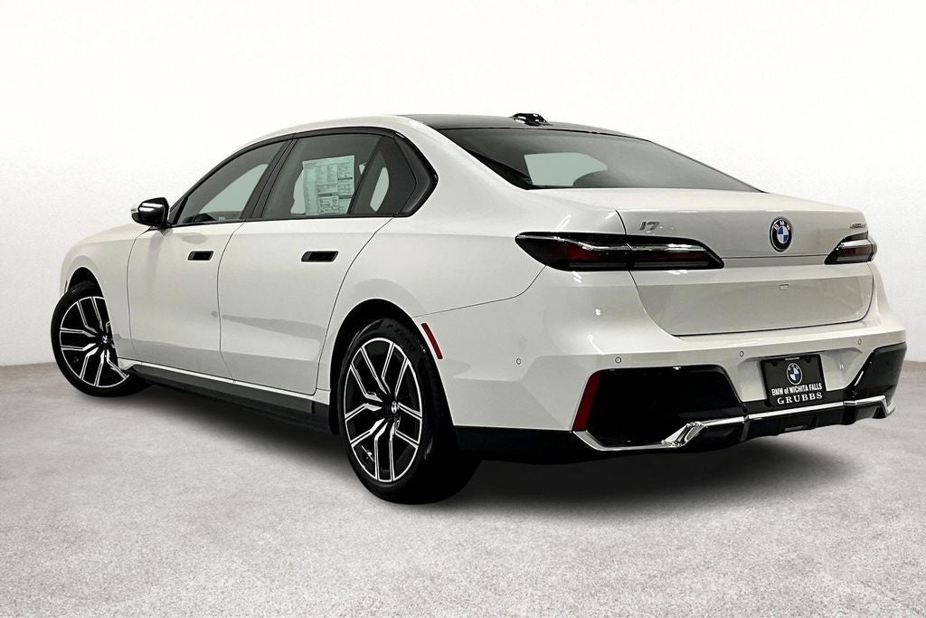 2025 BMW i7 eDrive50