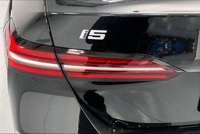 2026 BMW i5 eDrive40